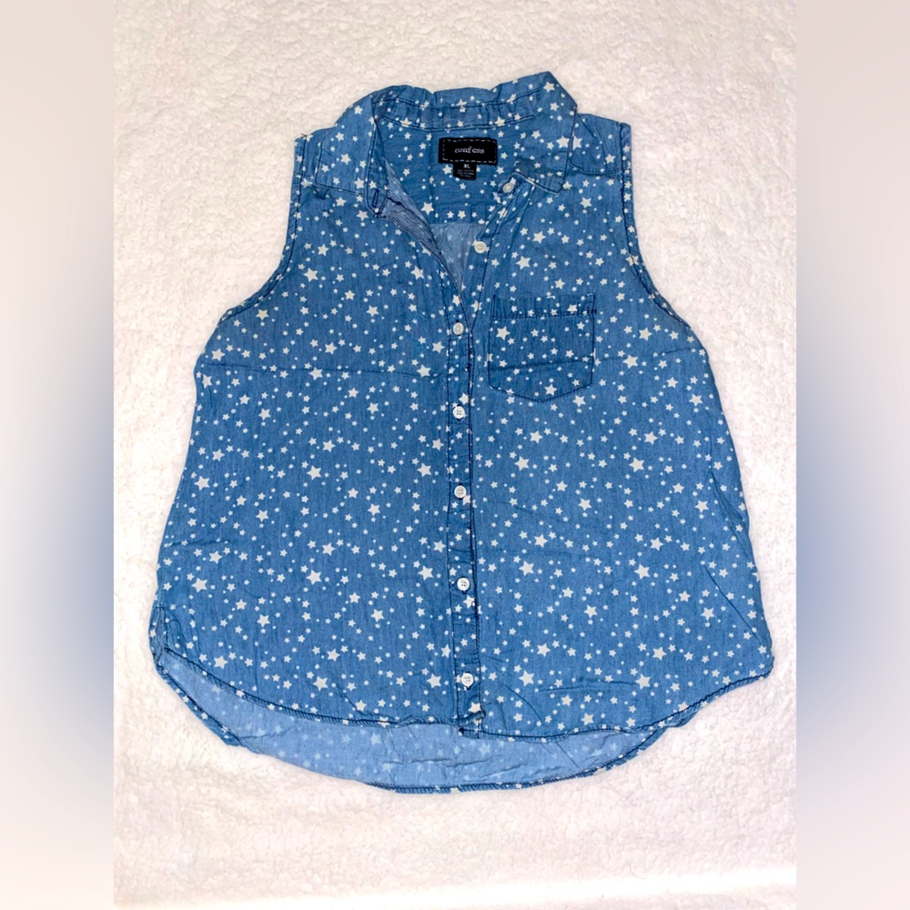 Star button up tank, 4th of July!
